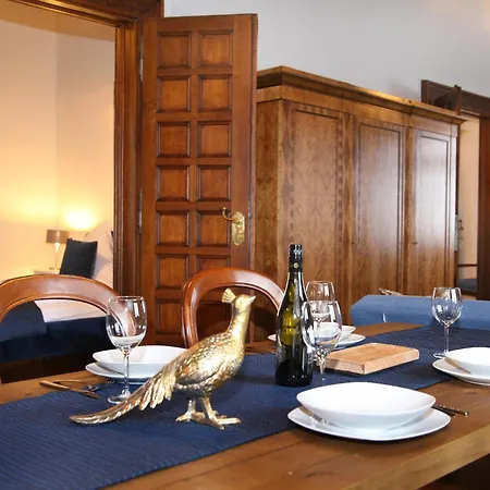 Schloss Am Fischhorn Апарт-отель Целль-ам-Зе