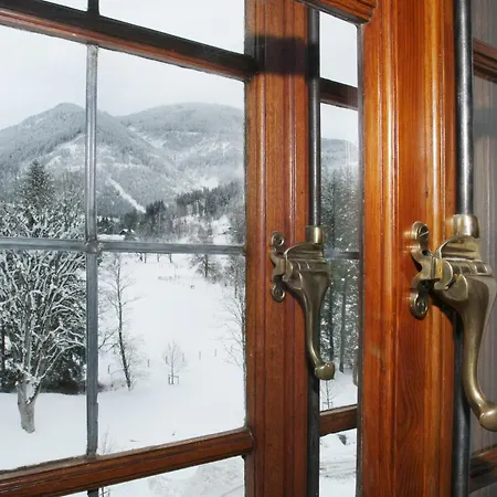 Schloss Am Fischhorn 4* Целль-ам-Зе