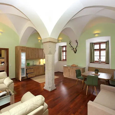 Schloss Am Fischhorn 4* 滨湖采尔