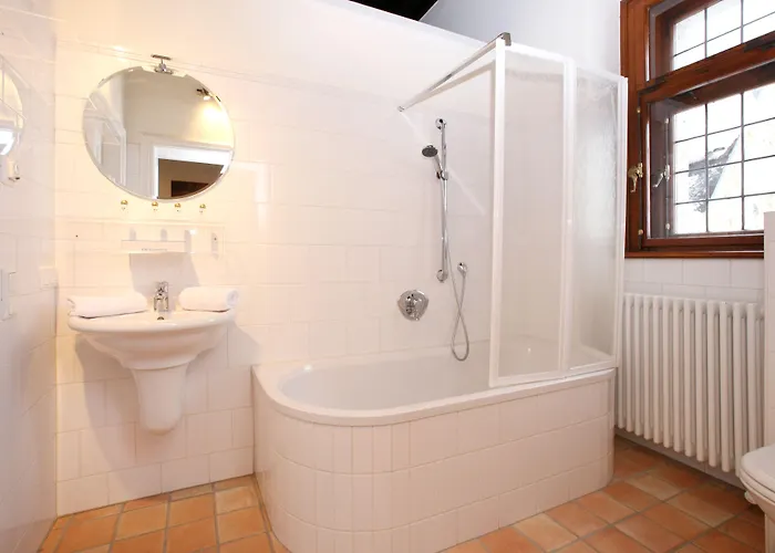 Schloss Am Fischhorn 公寓式酒店 滨湖采尔